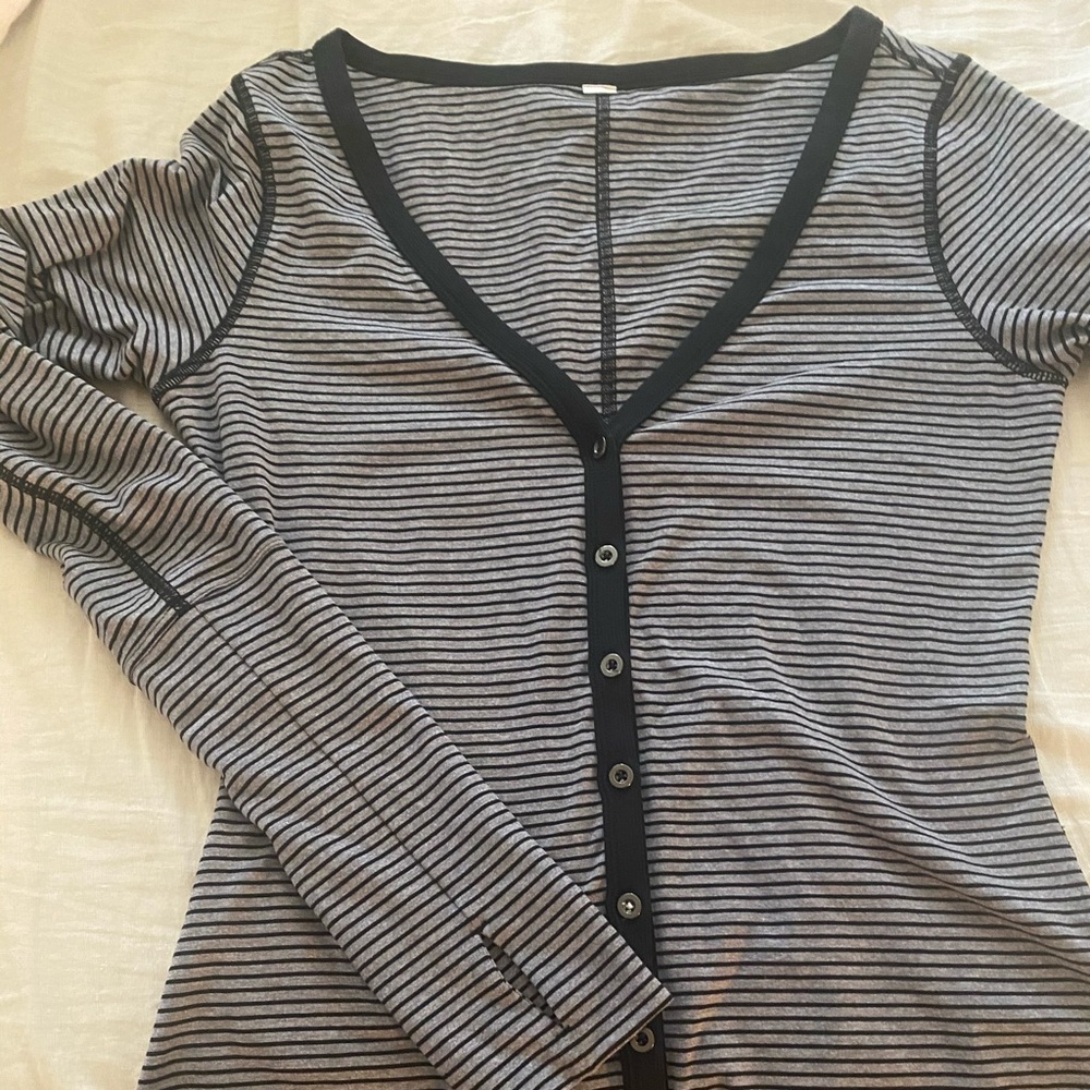 Lululemon long sleeve top
